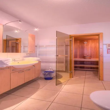 Tolles In Der Seenplatte アパート *